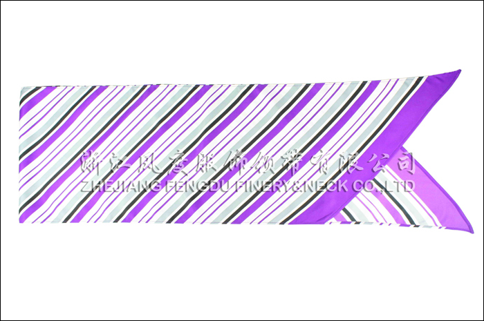 鞍山銀行 仿絲大長巾 規(guī)格：130x20cm