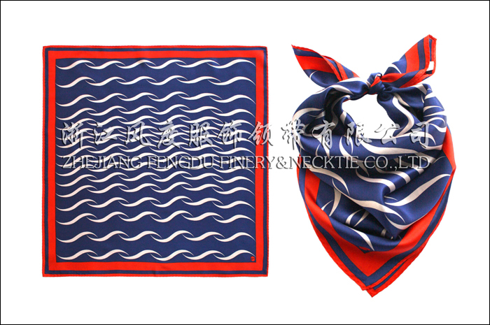 無(wú)錫地鐵 真絲小方巾 規(guī)格：53x53cm