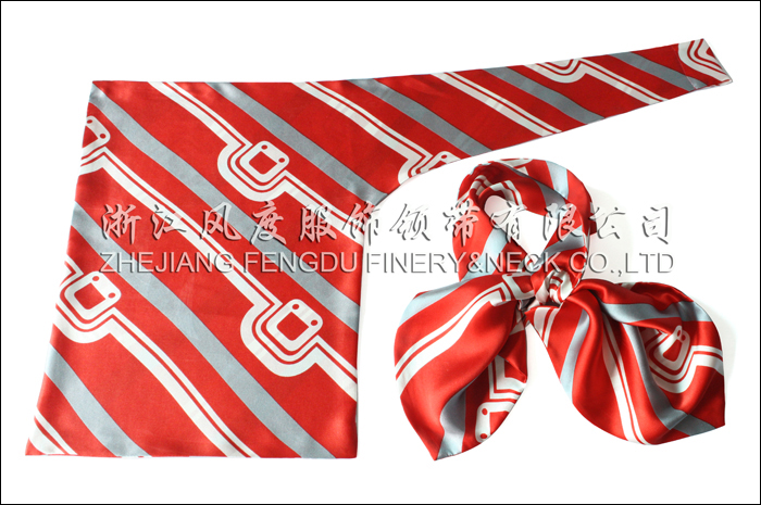 合肥軌道 真絲雙層刀型絲巾