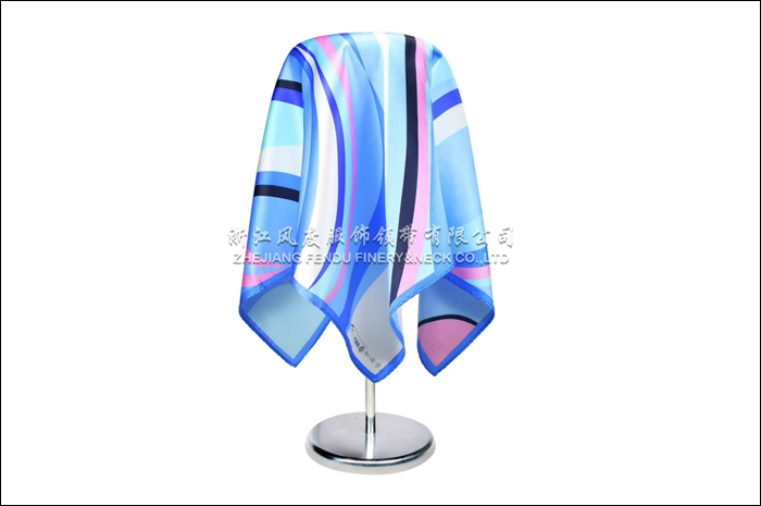 和諧號(hào) 真絲小方巾 規(guī)格：53x53cm