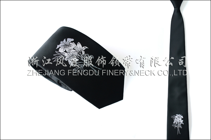 2017春夏新款滌絲商務(wù)領(lǐng)帶